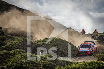 2020-10-11 - 11 NEUVILLE Thierry (BEL), GILSOUL Nicolas (BEL), Hyundai i20 Coupe WRC, Hyundai Shell Mobis WRT, action during the 2020 Rally Italia Sardegna, 6th round of the 2020 FIA WRC Championship from October 8 to 11, 2020 at Alghero, Sardegna in Italy - Photo Paulo Maria / DPPI - RALLY DI SARDEGNA, 6TH ROUND OF THE 2020 FIA WRC CHAMPIONSHIP - SUNDAY - RALLY - MOTORS