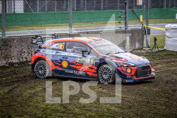 2020-12-03 - 06 Dani SORDO (ESP), Carlos DEL BARRIO (ESP), Hyundai i20 Coupe WRC, Hyundai Shell Mobis WRT, action during the 2020 ACI Rally Monza, 7th round of the 2020 FIA WRC Championship from December 3 to 8, 2020 at Monza, Brianza in Italy - Photo Grégory Lenormand / DPPI - 2020 ACI RALLY MONZA, 7TH ROUND OF THE FIA WRC CHAMPIONSHIP - THURSDAY - RALLY - MOTORS
