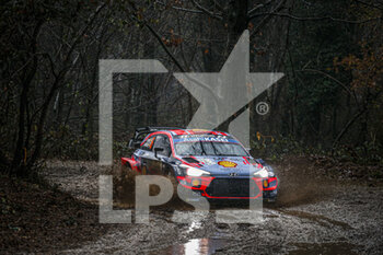2020-12-04 - 06 Dani SORDO (ESP), Carlos DEL BARRIO (ESP), Hyundai i20 Coupe WRC, Hyundai Shell Mobis WRT, action during the 2020 ACI Rally Monza, 7th round of the 2020 FIA WRC Championship from December 3 to 8, 2020 at Monza, Brianza in Italy - Photo François Flamand / DPPI - 2020 ACI RALLY MONZA, 7TH ROUND OF THE FIA WRC CHAMPIONSHIP - FRIDAY - RALLY - MOTORS