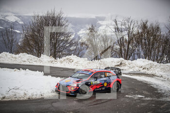 2020-12-05 - 06 Dani SORDO (ESP), Carlos DEL BARRIO (ESP), Hyundai i20 Coupe WRC, Hyundai Shell Mobis WRT, action during the 2020 ACI Rally Monza, 7th round of the 2020 FIA WRC Championship from December 3 to 8, 2020 at Monza, Brianza in Italy - Photo Grégory Lenormand / DPPI - 2020 ACI RALLY MONZA, 7TH ROUND OF THE FIA WRC CHAMPIONSHIP - SATURDAY - RALLY - MOTORS