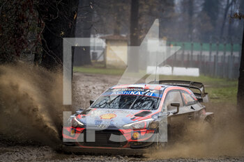 2020-12-06 - 08 TANAK Ott (EST), JARVEOJA Martin (EST), Hyundai i20 Coupe WRC, Hyundai Shell Mobis WRT, action during the 2020 ACI Rally Monza, 7th round of the 2020 FIA WRC Championship from December 3 to 8, 2020 at Monza, Brianza in Italy - Photo Grégory Lenormand / DPPI - 2020 ACI RALLY MONZA, 7TH ROUND OF THE FIA WRC CHAMPIONSHIP - SUNDAY - RALLY - MOTORS