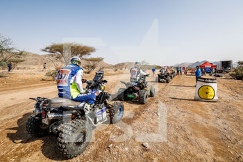 2021-01-02 - 157 Dutu Romain (fra), Yamaha, SMX Racing, Quad, start, ass, illustration during the Dakar 2021âs Prologue and start podium ceremony in Jeddah, Saudi Arabia on January 2, 2021 - Photo Frédéric Le Flocâh / DPPI - DAKAR 2021- PROLOGUE AND START PODIUM - RALLY - MOTORS