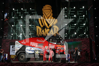 2021-01-02 - #529 Van den Brink Mitchel (nld), Mouw Rijk (nld), Schuurman Wilfred (nld), Volvo, Mammoet Rallysport, Camion, Truck, action during the Dakar 2021âs Prologue and start podium ceremony in Jeddah, Saudi Arabia on January 2, 2021 - Photo Julien Delfosse / DPPI - DAKAR 2021- PROLOGUE AND START PODIUM - RALLY - MOTORS