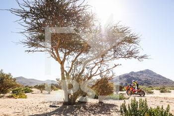 2021-01-03 - 52 Walkner Matthias (aut), KTM, Red Bull KTM Factory Team, Moto, Bike, action during the 1st stage of the Dakar 2021 between Jeddah and Bisha, in Saudi Arabia on January 3, 2021 - Photo Antonin Vincent / DPPI - DAKAR 2021 - FIRST STAGE - JEDDAH - BISHA - RALLY - MOTORS