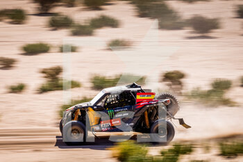 2021-01-03 - 405 Farres Guell Gerard (esp), Monleon Armand (esp), Can-Am, Monster Engery Can-Am, Motul, SSV Series - T4, action during the 1st stage of the Dakar 2021 between Jeddah and Bisha, in Saudi Arabia on January 3, 2021 - Photo Frédéric Le Flocâh / DPPI - DAKAR 2021 - FIRST STAGE - JEDDAH - BISHA - RALLY - MOTORS