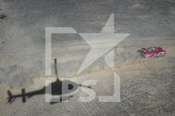 2021-01-03 - #305 Loeb Sébastien (fra), Elena Daniel (mco), Hunter, Bahrain Raid Xtreme, Auto, BRX, action during the 1st stage of the Dakar 2021 between Jeddah and Bisha, in Saudi Arabia on January 3, 2021 - Photo Eric Vargiolu / DPPI - DAKAR 2021 - FIRST STAGE - JEDDAH - BISHA - RALLY - MOTORS
