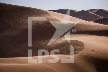2021-01-05 - landscape, paysage during the 3rd stage of the Dakar 2021 between Wadi Al Dawasir and Wadi Al Dawasir, in Saudi Arabia on January 5, 2021 - Photo Antonin Vincent / DPPI - DAKAR 2021 - 3RD STAGE - WADI AL DAWASIR - RALLY - MOTORS