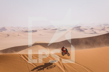 2021-01-05 - 03 Price Toby (aus), KTM, Red Bull KTM Factory Team, Moto, Bike, action during the 3rd stage of the Dakar 2021 between Wadi Al Dawasir and Wadi Al Dawasir, in Saudi Arabia on January 5, 2021 - Photo Frédéric Le Floc'h / DPPI - DAKAR 2021 - 3RD STAGE - WADI AL DAWASIR - RALLY - MOTORS