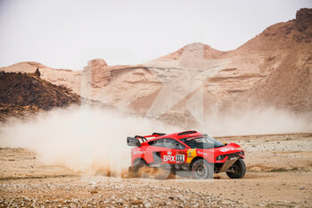 2021-01-07 - 311 Roma Nani (esp), Winocq Alexandre (fra), Hunter, Bahrain Raid Extreme, BRX, Auto, action during the 5th stage of the Dakar 2021 between Riyadh and Buraydah, in Saudi Arabia on January 7, 2021 - Photo Antonin Vincent / DPPI - DAKAR 2021 - 5TH STAGE - RIYADH AND BURAYDAH - RALLY - MOTORS
