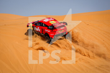 2021-01-08 - 311 Roma Nani (esp), Winocq Alexandre (fra), Hunter, Bahrain Raid Extreme, BRX, Auto, action during the 6th stage of the Dakar 2021 between Al Qaisumah and Ha'il, in Saudi Arabia on January 8, 2021 - Photo Florent Gooden / DPPI - DAKAR 2021 - 6TH STAGE - AL QAISUMAH - HA'IL - RALLY - MOTORS