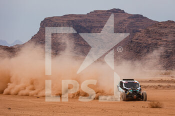 2021-01-13 - 445 Almouri Saeed (sau), Lafuente Sergio (uru), Can-Am, South Racing Can-Am, SSV Series - T4, action during the 10th stage of the Dakar 2021 between Neom and Al-Ula, in Saudi Arabia on January 13, 2021 - Photo Florent Gooden / DPPI - 10TH STAGE OF THE DAKAR 2021 BETWEEN NEOM AND ALULA - RALLY - MOTORS
