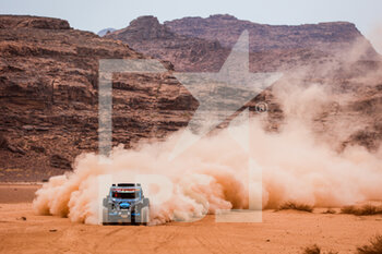 2021-01-13 - 439 Margaillan Matthieu (fra), Roux-Decima Axelle (fra), Can-Am, Margaillan, SSV Series - T4, action during the 10th stage of the Dakar 2021 between Neom and Al-Ula, in Saudi Arabia on January 13, 2021 - Photo Florent Gooden / DPPI - 10TH STAGE OF THE DAKAR 2021 BETWEEN NEOM AND ALULA - RALLY - MOTORS