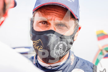 2021-01-15 - Al-Attiyah Nasser (qat), Toyota, Toyota Gazoo Racing, Auto, portrait during the 12th stage of the Dakar 2021 between Yanbu and Jeddah, in Saudi Arabia on January 15, 2021 - Photo Frédéric Le Floc'h / DPPI - 12TH STAGE OF THE DAKAR 2021 BETWEEN YANBU AND JEDDAH - RALLY - MOTORS