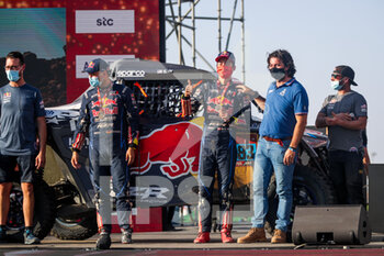 2021-01-15 - Quintero Seth (usa), OT3, Red Bull Off-Road Team USA, Light Weight Vehicles Prototype - T3, portrait during the finishing podium ceremony at the King Abdullah International Stadium in Jeddah, in Saudi Arabia on January 15, 2021 - Photo Julien Delfosse / DPPI - 12TH STAGE OF THE DAKAR 2021 BETWEEN YANBU AND JEDDAH - RALLY - MOTORS