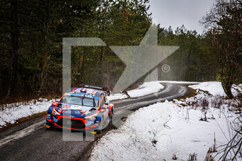 2021-01-22 - 07 Pierre-Louis LOUBET (FRA), Vincent LANDAIS (FRA), HYUNDAI 2C COMPETITION, HYUNDAI, action during the 2021 WRC World Rally Car Championship, Monte Carlo rally on January 20 to 24, 2021 at Monaco - Photo Bastien Roux / DPPI - 2021 WRC WORLD RALLY CAR CHAMPIONSHIP, MONTE CARLO - FRIDAY - RALLY - MOTORS