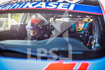 2021-04-22 - Neuville Thierry (bel), Wydaeghe Martijn (bel), Hyundai Shell Mobis World Rally Team, Hyundai i20 Coupé WRC, portrait during the 2021 Croatia Rally, 3rd round of the 2021 FIA WRC, FIA World Rally Car Championship, from April 22 to 25, 2021 in Zagreb, Croatia - Photo Bastien Roux / DPPI - 2021 CROATIA RALLY, 3RD ROUND OF THE 2021 FIA WRC, WORLD RALLY CAR CHAMPIONSHIP - RALLY - MOTORS