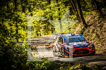 2021-04-22 - 07 Loubet Pierre-Louis (fra), Landais Vincent (fra), Hyundai 2C Competition, Hyundai i20 Coupé WRC, action during the 2021 Croatia Rally, 3rd round of the 2021 FIA WRC, FIA World Rally Car Championship, from April 22 to 25, 2021 in Zagreb, Croatia - Photo Bastien Roux / DPPI - 2021 CROATIA RALLY, 3RD ROUND OF THE 2021 FIA WRC, WORLD RALLY CAR CHAMPIONSHIP - RALLY - MOTORS