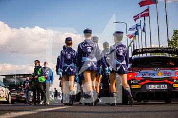 2021-04-22 - Girl ambiance during the 2021 Croatia Rally, 3rd round of the 2021 FIA WRC, FIA World Rally Car Championship, from April 22 to 25, 2021 in Zagreb, Croatia - Photo Bastien Roux / DPPI - 2021 CROATIA RALLY, 3RD ROUND OF THE 2021 FIA WRC, WORLD RALLY CAR CHAMPIONSHIP - RALLY - MOTORS