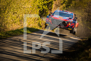 2021-04-23 - 11 Neuville Thierry (bel), Wydaeghe Martijn (bel), Hyundai Shell Mobis World Rally Team, Hyundai i20 Coupé WRC, action during the 2021 Croatia Rally, 3rd round of the 2021 FIA WRC, FIA World Rally Car Championship, from April 22 to 25, 2021 in Zagreb, Croatia - Photo Bastien Roux / DPPI - 2021 CROATIA RALLY, 3RD ROUND OF THE FIA WRC, WORLD RALLY CAR CHAMPIONSHIP - RALLY - MOTORS