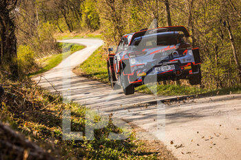 2021-04-23 - 07 Loubet Pierre-Louis (fra), Landais Vincent (fra), Hyundai 2C Competition, Hyundai i20 Coupé WRC, action during the 2021 Croatia Rally, 3rd round of the 2021 FIA WRC, FIA World Rally Car Championship, from April 22 to 25, 2021 in Zagreb, Croatia - Photo Bastien Roux / DPPI - 2021 CROATIA RALLY, 3RD ROUND OF THE FIA WRC, WORLD RALLY CAR CHAMPIONSHIP - RALLY - MOTORS