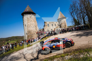 2021-04-24 - 11 Neuville Thierry (bel), Wydaeghe Martijn (bel), Hyundai Shell Mobis World Rally Team, Hyundai i20 Coupé WRC, action during the 2021 Croatia Rally, 3rd round of the 2021 FIA WRC, FIA World Rally Car Championship, from April 22 to 25, 2021 in Zagreb, Croatia - Photo Bastien Roux / DPPI - 2021 CROATIA RALLY, 3RD ROUND OF THE FIA WRC, WORLD RALLY CAR CHAMPIONSHIP - RALLY - MOTORS