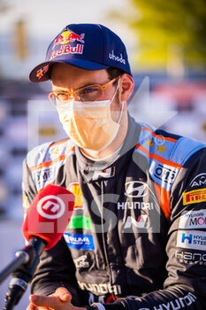 2021-04-24 - Neuville Thierry (bel), Hyundai Shell Mobis World Rally Team, Hyundai i20 Coupé WRC, portrait during the 2021 Croatia Rally, 3rd round of the 2021 FIA WRC, FIA World Rally Car Championship, from April 22 to 25, 2021 in Zagreb, Croatia - Photo Bastien Roux / DPPI - 2021 CROATIA RALLY, 3RD ROUND OF THE FIA WRC, WORLD RALLY CAR CHAMPIONSHIP - RALLY - MOTORS