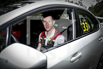 2021-05-18 - EVANS Elfyn (GBR), TOYOTA Yaris WRC, portrait Recce Atmosphere ambiance during the 2021 Rally de Portugal, 4th round of the 2021 FIA WRC, FIA World Rally Championship, from May 20 to 23, 2021 in Matosinhos, Portugal - Photo Paulo Maria / DPPI - 2021 RALLY DE PORTUGAL, 4TH ROUND OF THE 2021 FIA WRC, FIA WORLD RALLY CHAMPIONSHIP - RALLY - MOTORS