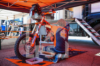 2021-06-29 - 52 Walkner Matthias (aut), Red Bull KTM Factory Racing, KTM 450 Rally Factory Replica during the Silk Way Rally 2021's Administrative and Technical scrutineering in Omsk, Russia from June 30 to July 1, 2021 - Photo Julien Delfosse / DPPI - SILK WAY RALLY 2021 - RALLY - MOTORS
