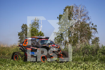 2021-07-02 - 222 Nifontova Anastasiia (rus), Zhadanova Ekaterina (rus), BRP Can-Am Maverick XRS, action during the Silk Way Rally 2021's 1st stage between Omsk and Novosibirsk, in Russia on July 02, 2021 - Photo Julien Delfosse / DPPI - SILK WAY RALLY 2021'S 1ST STAGE BETWEEN OMSK AND NOVOSIBIRSK - RALLY - MOTORS