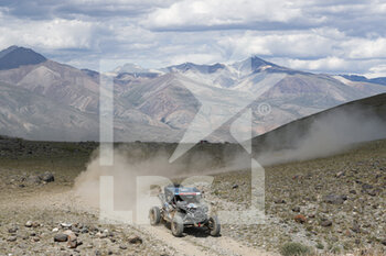 2021-07-04 - 408 Ganbaatar Erdenesuren (mng), Serochir Ariunblod (mng) KTM Mongolia, BRP Can-Am Maverick XRS, action during the Silk Way Rally 2021's 3rd stage between Gorno-Altaysk, in Russia, and Ölgii, in Mongolia on July 04, 2021 - Photo Frédéric Le Floc'h / DPPI - SILK WAY RALLY 2021'S 3RD STAGE BETWEEN GORNO-ALTAYSK, IN RUSSIA, AND ÖLGII, IN MONGOLIA - RALLY - MOTORS