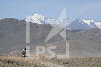 2021-07-04 - 10 Howes Skyler (usa), Rockstar Energy Husqvarna Factory Racing, Husqvarna 450 Rally Factory Replica, action during the Silk Way Rally 2021's 3rd stage around Gorno-Altaysk, in Russia, on July 05, 2021 - Photo Frédéric Le Floc'h / DPPI - SILK WAY RALLY 2021'S 3RD STAGE BETWEEN GORNO-ALTAYSK, IN RUSSIA, AND ÖLGII, IN MONGOLIA - RALLY - MOTORS