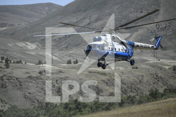 2021-07-04 - Helicopter during the Silk Way Rally 2021's 3rd stage between Gorno-Altaysk, in Russia, and Ölgii, in Mongolia on July 04, 2021 - Photo Gigi Soldano / Studio Milagro / DPPI - SILK WAY RALLY 2021'S 3RD STAGE BETWEEN GORNO-ALTAYSK, IN RUSSIA, AND ÖLGII, IN MONGOLIA - RALLY - MOTORS