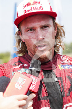2021-07-06 - Sanders Daniel (aus), GasGas Factory Racing, GasGas 450 Rally Factory Replica, portrait during the Silk Way Rally 2021's 5th stage around Gorno-Altaysk, in Russia on July 06, 2021 - Photo Frédéric Le Floc'h / DPPI - SILK WAY RALLY 2021'S 5TH STAGE AROUND GORNO-ALTAYSK - RALLY - MOTORS