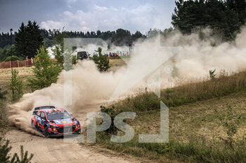 2021-07-16 - 11 Neuville Thierry (bel), Wydaeghe Martijn (bel), Hyundai Shell Mobis World Rally Team, Hyundai i20 Coupé WRC, action during the Rally Estonia, 7th round of the 2021 FIA WRC Championship from July 15 to 18 at Tartu, Tartu County in Estonia - Photo Nikos Katikis / DPPI - RALLY ESTONIA, 7TH ROUND OF THE 2021 FIA WRC CHAMPIONSHIP - RALLY - MOTORS