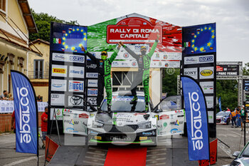 2021-07-25 - 16 Giandomenico BASSO (ITA), Lorenzo GRANAI (ITA), Skoda Fabia Rally2 Evo, podium during the 2021 FIA ERC Rally di Roma Capitale, 3rd round of the 2021 FIA European Rally Championship, from July 23 to 25, 2021 in Roma, Italy - Photo Grégory Lenormand / DPPI - 2021 FIA ERC RALLY DI ROMA CAPITALE, 3RD ROUND OF THE 2021 FIA EUROPEAN RALLY CHAMPIONSHIP - RALLY - MOTORS