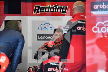 2020-10-16 - Briefing in teh box 
N°45 Scott Redding   GBR Ducati Panigale V4R ARUBA.IT Racing - Ducati
Tissot superpole  - ROUND 8 PIRELLI ESTORIL ROUND 2020 - FREE PRACTICE - SUPERBIKE - MOTORS