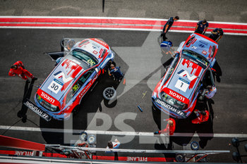 2020-09-11 - 30 Tarquini Gabriele (ita), BRC Hyundai N LUKOIL Squadra Corse, Hyundai i30 N TCR, 01 Michelisz Norbert (hun), BRC Hyundai N LUKOIL Squadra Corse, Hyundai i30 N TCR, during the 2020 FIA WTCR Race of Belgium, 1st round of the 2020 FIA World Touring Car Cup, on the Circuit Zolder, from September 11 to 13, 2020 in Zolder, Belgium - Photo Fr.d.ric Le Floc'h / DPPI - FIA WORLD TOURING CAR CUP 2020 - BELGIO - GRAND TOURISM - MOTORS
