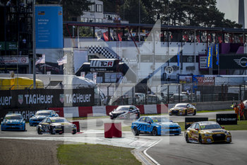 2020-09-11 - 17 Berthon Nathanael (fra), Comtoyou DHL Team Audi Sport, Audi LMS, action, 68 Ehrlacher Yann (fra), Cyan Performance Lynk and Co, Lynk and Co 03 TCR, action Race 2 during the 2020 FIA WTCR Race of Belgium, 1st round of the 2020 FIA World Touring Car Cup, on the Circuit Zolder, from September 11 to 13, 2020 in Zolder, Belgium - Photo Paulo Maria / DPPI - FIA WORLD TOURING CAR CUP 2020 - BELGIO - GRAND TOURISM - MOTORS