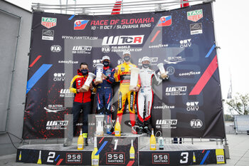 2020-10-11 - Podium of Race 1: Berthon Nathanael (fra), Comtoyou DHL Team Audi Sport, Audi LMS, Tarquini Gabriele (ita), BRC Hyundai N LUKOIL Squadra Corse, Hyundai i30 N TCR, Vernay Jean-Karl (fra), Team Mulsanne, Alfa Giulietta TCR, during the 2020 FIA WTCR Race of Slovakia, 3rd round of the 2020 FIA World Touring Car Cup, on the Automotodrom Slovakia Ring, from October 9 to 11, 2020 in Orechova Poton, Slovakia - Photo Florent Gooden / DPPI - WTCR RACE OF SLOVAKIA, 3RD ROUND OF THE 2020 FIA WORLD TOURING CAR CUP - SUNDAY - GRAND TOURISM - MOTORS