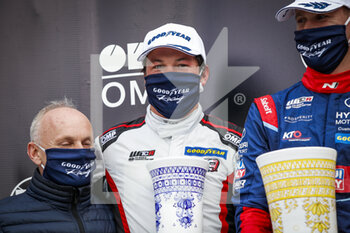 2020-10-11 - Vernay Jean-Karl (fra), Team Mulsanne, Alfa Giulietta TCR, portrait podium during the 2020 FIA WTCR Race of Slovakia, 3rd round of the 2020 FIA World Touring Car Cup, on the Automotodrom Slovakia Ring, from October 9 to 11, 2020 in Orechova Poton, Slovakia - Photo Florent Gooden / DPPI - WTCR RACE OF SLOVAKIA, 3RD ROUND OF THE 2020 FIA WORLD TOURING CAR CUP - SUNDAY - GRAND TOURISM - MOTORS