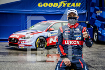 2020-10-16 - Michelisz Norbert (hun), BRC Hyundai N LUKOIL Squadra Corse, Hyundai i30 N TCR, portrait, GOODYEAR PROMO, during the 2020 FIA WTCR Race of Hungary, 4th round of the 2020 FIA World Touring Car Cup, on the Hungaroring, from October 16 to 18, 2020 in Mogyor.d, Budapest, Hungary - Photo Paulo Maria / DPPI - 2020 FIA WTCR RACE OF HUNGARY, 4TH ROUND OF THE 2020 FIA WORLD TOURING CAR CUP - GRAND TOURISM - MOTORS