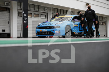 2020-10-16 - 68 Ehrlacher Yann (fra), Cyan Performance Lynk and Co, Lynk and Co 03 TCR, during the 2020 FIA WTCR Race of Hungary, 4th round of the 2020 FIA World Touring Car Cup, on the Hungaroring, from October 16 to 18, 2020 in Mogyor.d, near Budapest, Hungary - Photo Xavi Bonilla / DPPI - 2020 FIA WTCR RACE OF HUNGARY, 4TH ROUND OF THE 2020 FIA WORLD TOURING CAR CUP - GRAND TOURISM - MOTORS