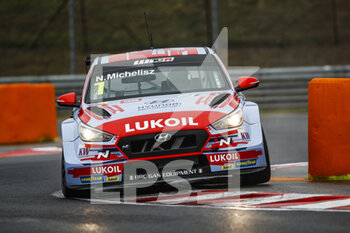 2020-10-17 - 01 MICHELISZ Norbert (hun), BRC Hyundai N LUKOIL Squadra Corse, Hyundai i30 N TCR, action during the 2020 FIA WTCR Race of Hungary, 4th round of the 2020 FIA World Touring Car Cup, on the Hungaroring, from October 16 to 18, 2020 in Mogyor.d, near Budapest, Hungary - Photo Xavi Bonilla / DPPI - 2020 WTCR RACE OF HUNGARY, 4TH ROUND OF THE 2020 FIA WORLD TOURING CAR CUP - SATURDAY - GRAND TOURISM - MOTORS
