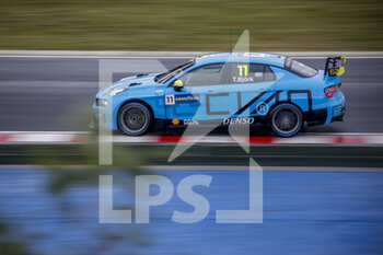 2020-10-17 - 11 BJORK Thed (swe), Cyan Performance Lynk and Co, Lynk and Co 03 TCR, action during the 2020 FIA WTCR Race of Hungary, 4th round of the 2020 FIA World Touring Car Cup, on the Hungaroring, from October 16 to 18, 2020 in Mogyor.d, Budapest, Hungary - Photo Paulo Maria / DPPI - 2020 WTCR RACE OF HUNGARY, 4TH ROUND OF THE 2020 FIA WORLD TOURING CAR CUP - SATURDAY - GRAND TOURISM - MOTORS