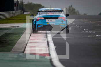 2020-10-17 - 100 MULLER Yvan (fra), Cyan Performance Lynk and Co, Lynk and Co 03 TCR, action during the 2020 FIA WTCR Race of Hungary, 4th round of the 2020 FIA World Touring Car Cup, on the Hungaroring, from October 16 to 18, 2020 in Mogyor.d, Budapest, Hungary - Photo Paulo Maria / DPPI - 2020 WTCR RACE OF HUNGARY, 4TH ROUND OF THE 2020 FIA WORLD TOURING CAR CUP - SATURDAY - GRAND TOURISM - MOTORS
