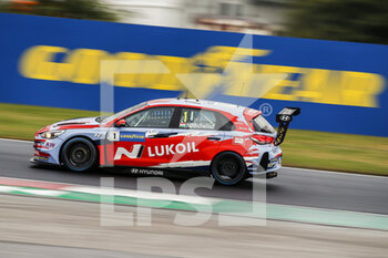 2020-10-17 - 01 MICHELISZ Norbert (hun), BRC Hyundai N LUKOIL Squadra Corse, Hyundai i30 N TCR, action during the 2020 FIA WTCR Race of Hungary, 4th round of the 2020 FIA World Touring Car Cup, on the Hungaroring, from October 16 to 18, 2020 in Mogyor.d, near Budapest, Hungary - Photo Xavi Bonilla / DPPI - 2020 WTCR RACE OF HUNGARY, 4TH ROUND OF THE 2020 FIA WORLD TOURING CAR CUP - SATURDAY - GRAND TOURISM - MOTORS