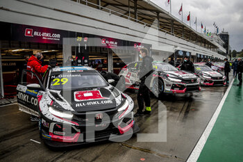 2020-10-17 - 29 GIROLAMI Nestor (arg), ALL-INKL.DE Munnich Motorsport, Honda Civic TCR, action during the 2020 FIA WTCR Race of Hungary, 4th round of the 2020 FIA World Touring Car Cup, on the Hungaroring, from October 16 to 18, 2020 in Mogyor.d, Budapest, Hungary - Photo Paulo Maria / DPPI - 2020 WTCR RACE OF HUNGARY, 4TH ROUND OF THE 2020 FIA WORLD TOURING CAR CUP - SATURDAY - GRAND TOURISM - MOTORS