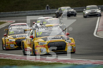 2020-10-18 - 17 BERTHON Nathanael (fra), Comtoyou DHL Team Audi Sport, Audi LMS, action RACE 1 during the 2020 FIA WTCR Race of Hungary, 4th round of the 2020 FIA World Touring Car Cup, on the Hungaroring, from October 16 to 18, 2020 in Mogyor.d, Budapest, Hungary - Photo Paulo Maria / DPPI - 2020 FIA WTCR RACE OF HUNGARY, 4TH ROUND OF THE 2020 WORLD TOURING CAR CUP - SUNDAY - GRAND TOURISM - MOTORS