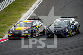 2020-10-18 - 16 MAGNUS Gilles (bel), Comtoyou Racing, Audi LMS, action, 34 COMTE Aurelien (fra), Vukovic Motorsport, Renault Megane RS, action RACE 2 during the 2020 FIA WTCR Race of Hungary, 4th round of the 2020 FIA World Touring Car Cup, on the Hungaroring, from October 16 to 18, 2020 in Mogyor.d, Budapest, Hungary - Photo Paulo Maria / DPPI - 2020 FIA WTCR RACE OF HUNGARY, 4TH ROUND OF THE 2020 WORLD TOURING CAR CUP - SUNDAY - GRAND TOURISM - MOTORS
