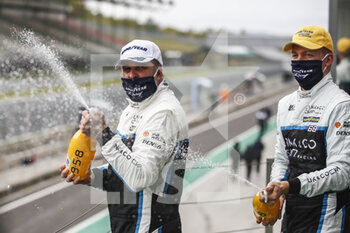 2020-10-18 - MULLER Yvan (fra), Cyan Performance Lynk and Co, Lynk and Co 03 TCR, portrait and EHRLACHER Yann (fra), Cyan Performance Lynk and Co, Lynk and Co 03 TCR, portrait at the podium during the 2020 FIA WTCR Race of Hungary, 4th round of the 2020 FIA World Touring Car Cup, on the Hungaroring, from October 16 to 18, 2020 in Mogyor.d, near Budapest, Hungary - Photo Xavi Bonilla / DPPI - 2020 FIA WTCR RACE OF HUNGARY, 4TH ROUND OF THE 2020 WORLD TOURING CAR CUP - SUNDAY - GRAND TOURISM - MOTORS